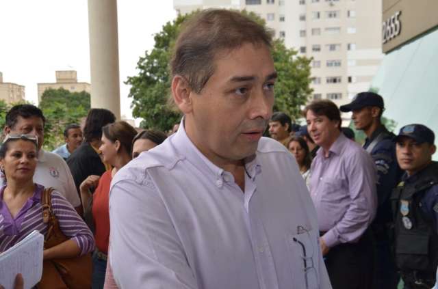 Prefeito quer MP e Justi&ccedil;a punindo &quot;donos&quot; da d&iacute;vida da Santa Casa