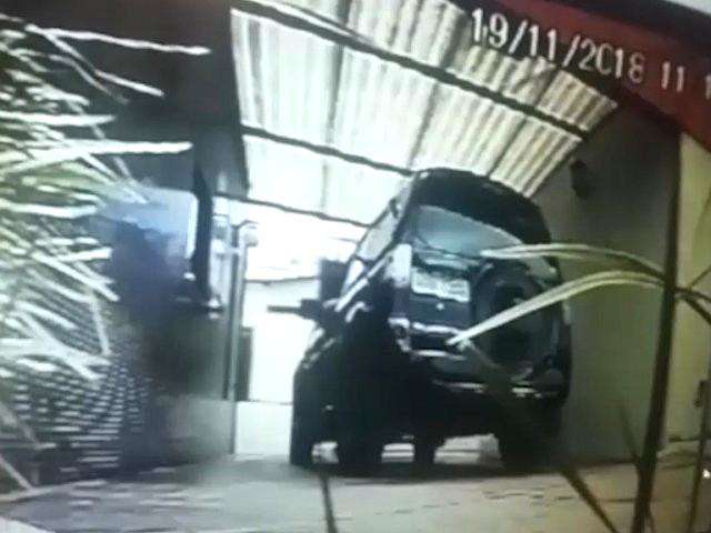 Presa por matar em motel responder&aacute; por homic&iacute;dio duplamente qualificado