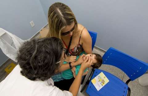 Campanha contra pólio vai até dia 31 e prevê imunizar 8.255 crianças 