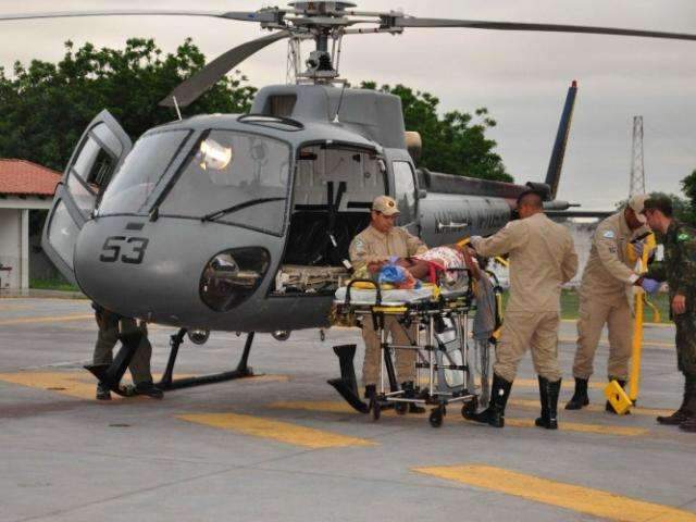 Pisoteada por b&uacute;falos, mulher &eacute; resgatada de helic&oacute;ptero no Pantanal