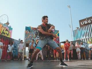 No palco Street Dance no Rock in Rio, em setembro do ano passado, Rogger Castro se apresentou para milhares de pessoas. (Foto: Last Nite)