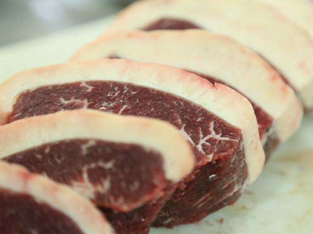 Carne Fraca gera piadinhas, mas churrascarias n&atilde;o acreditam em crise
