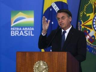 Bolsonaro alegou razões de interesse público e de violação ao processo legislativo ao vetar trecho de MP. (Foto: Antônio Cruz/Agência Brasil)