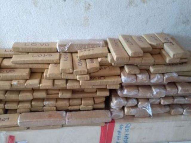 Nota fiscal gera suspeita e funcion&aacute;rios descobrem 140 quilos de maconha