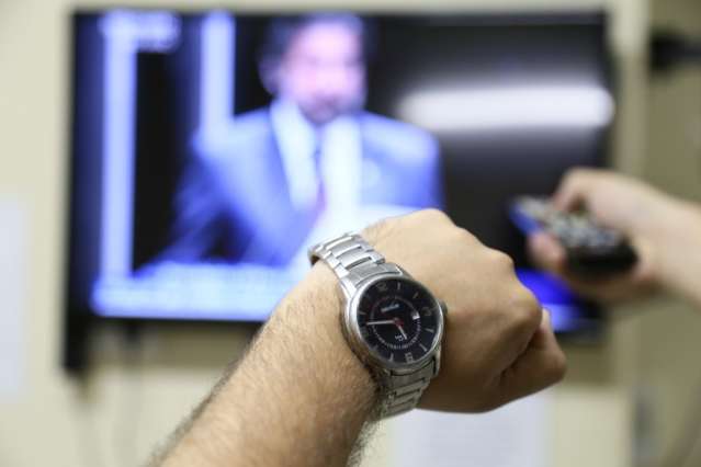 Com pouco tempo de TV, candidatos apostam fichas nas redes sociais