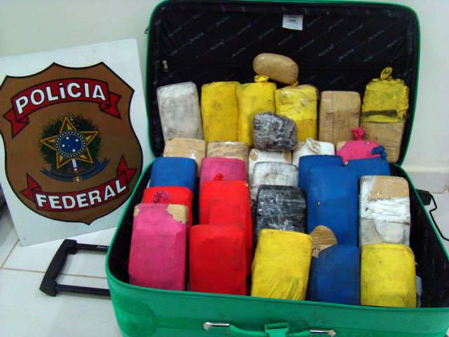  Pol&iacute;cia Federal flagra camel&ocirc; com 31 quilos de coca&iacute;na