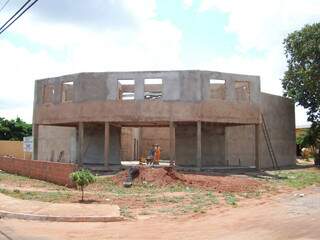 Fachada da construção da igreja (Foto: Antônio Silva)
