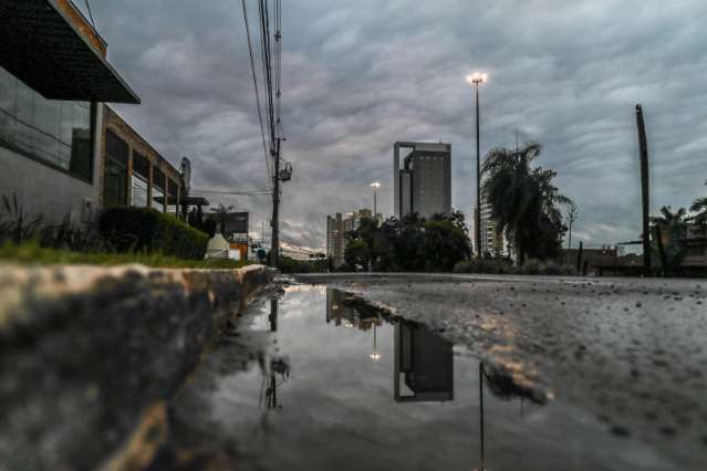 Quinta-feira amanhece nublada, fria e m&aacute;xima n&atilde;o passa de 29&ordm;C em MS