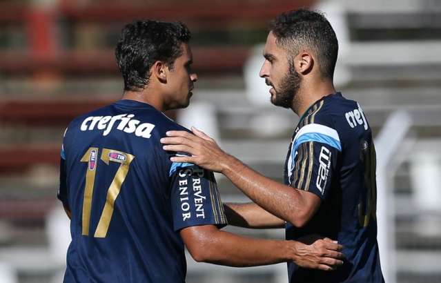 Em jogo treino, com Jean em campo, Palmeiras  ganha de time uruguaio