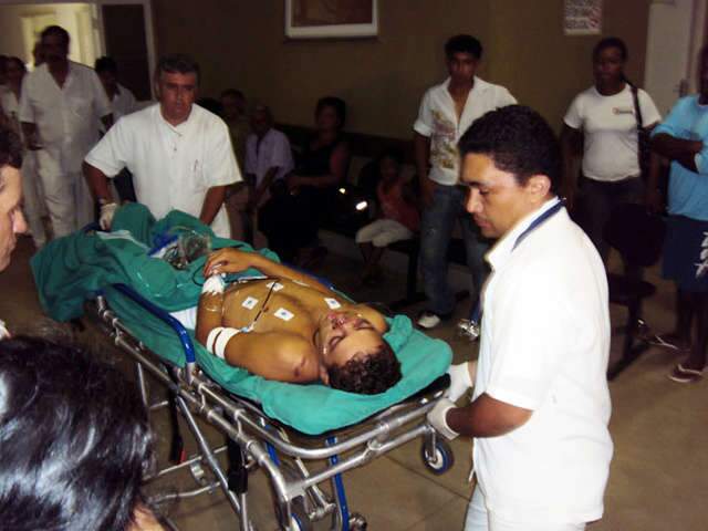  Jovem de 19 anos &eacute; atingido com tiro no rosto por primo em Coxim