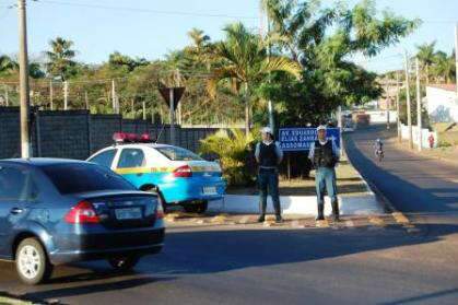  Blitz notifica 251 condutores e apreende 34 ve&iacute;culos durante o fim de semana