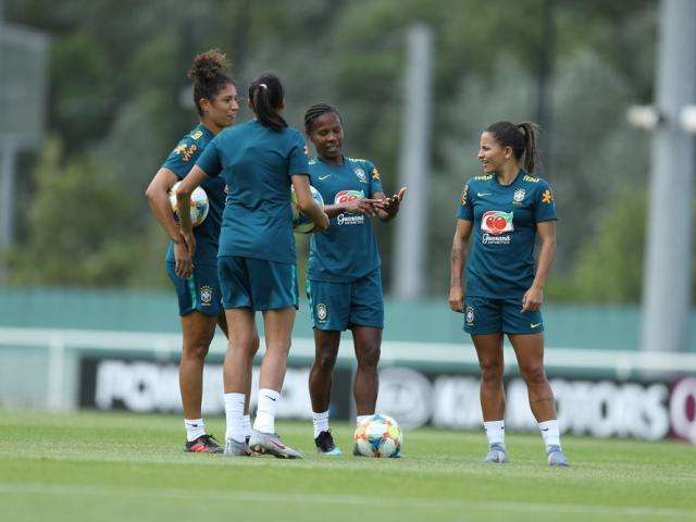 Sem Marta, Sele&ccedil;&atilde;o Brasileira estreia no Mundial feminino contra a Jamaica