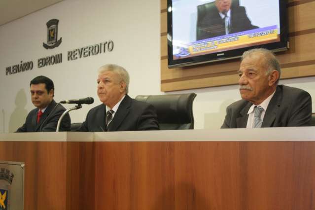 Processante s&oacute; aguarda defesa de Bernal para indicar ou n&atilde;o cassa&ccedil;&atilde;o