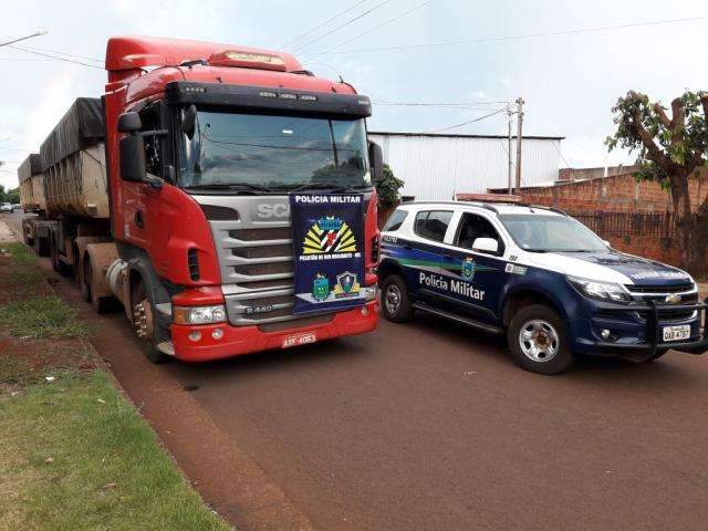 Carreta roubada em sequestro no interior de SP &eacute; recuperada na BR-163