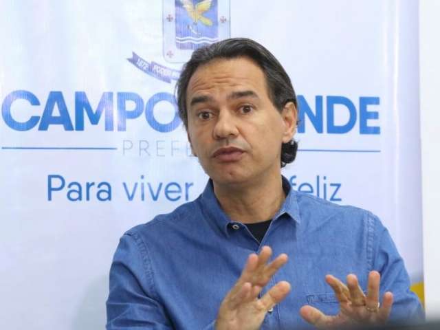 Prefeito recebe contraproposta de profissionais da saúde e marca reunião