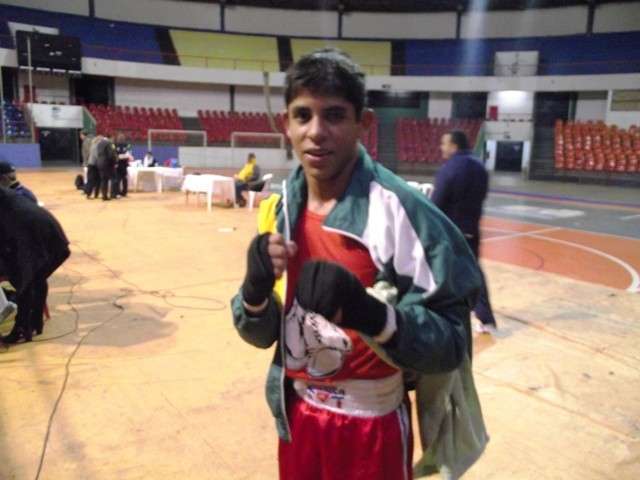 Advers&aacute;rio n&atilde;o comparece e boxeador de MS chega a final do Brasileiro