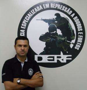 Pol&iacute;cia det&eacute;m suspeitos de envolvimento em morte de policial