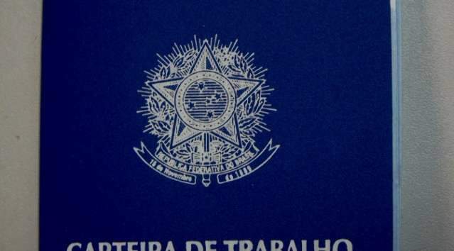 Emiss&atilde;o de carteira de trabalho deve ser suspensa a partir de ter&ccedil;a-feira