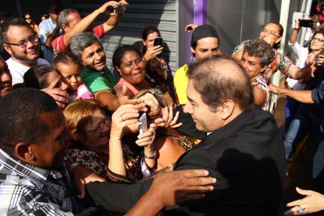 Bernal deve concluir mandato, mas h&aacute; tr&ecirc;s caminhos contra na Justi&ccedil;a