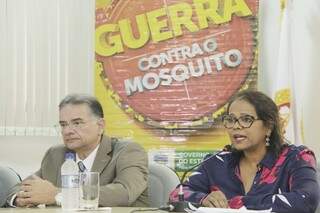 Autoridades se reuniram nessa tarde para discutir estratégias para combater o Aedes aegypti (Foto: Alan Nantes)