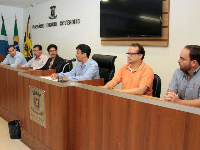 Auditoria na previd&ecirc;ncia municipal j&aacute; lota mais de 10 caixas de documentos