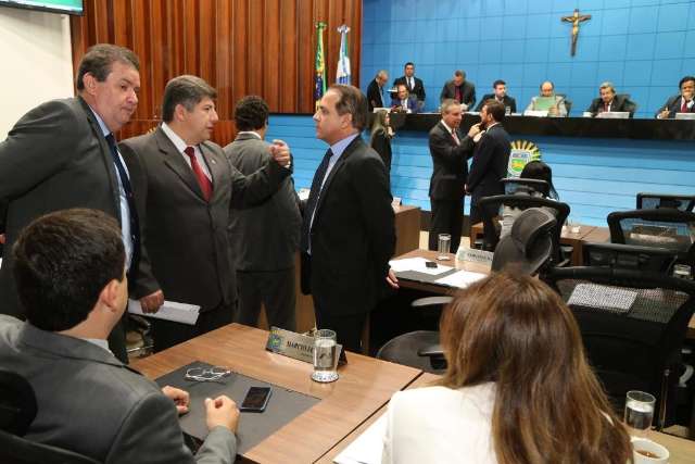 Deputados aprovam redu&ccedil;&atilde;o de pre&ccedil;o na renova&ccedil;&atilde;o de CNH para idosos