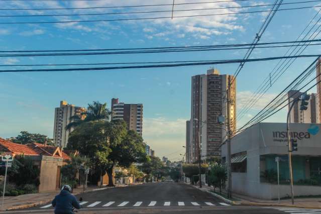 Em domingo gelado, temperatura chega a 5&deg;C e sensa&ccedil;&atilde;o &eacute; de - 4&ordm;C