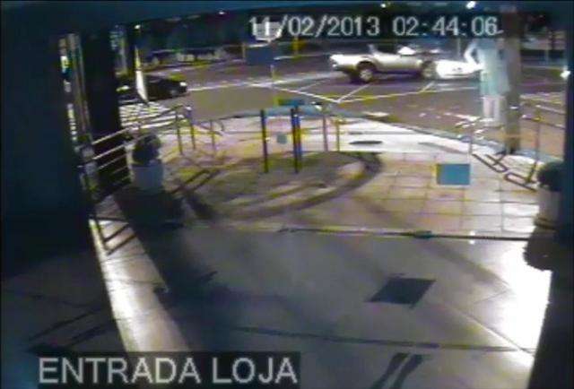 Pol&iacute;cia descarta racha em acidente que matou jovem 