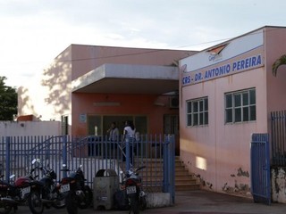 Médicos afastados trabalhavam na UBS do Tiradentes (Fioto: Kísie Ainoã).
