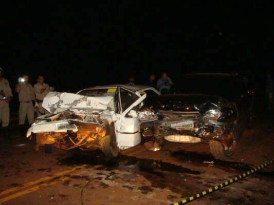  L&iacute;der comunit&aacute;rio morre e mais quatro ficam feridos em acidente em Dourados