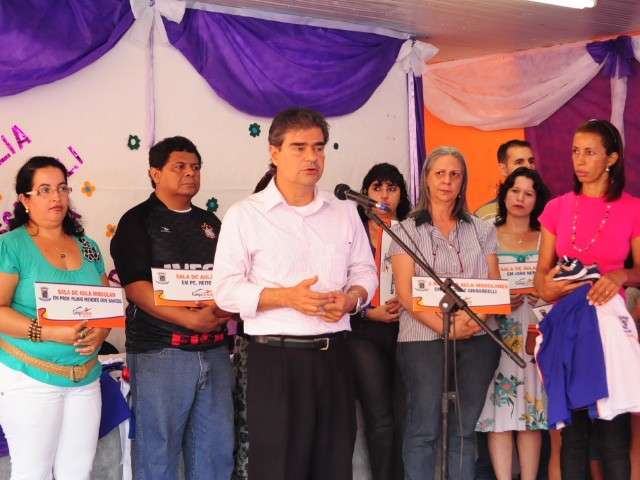 Projeto do IPTU tem que ser votado at&eacute; semana que vem, cobra prefeito