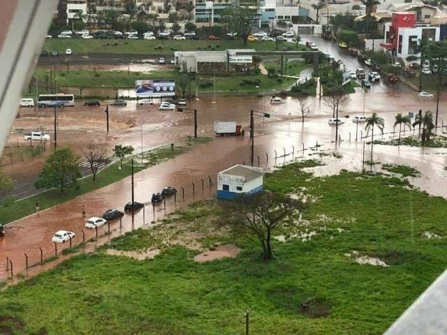 Fora do ar h&aacute; meses, sensores para alerta de enchente aguardam licita&ccedil;&atilde;o