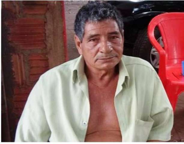 &quot;Perdi a cabe&ccedil;a&quot;, alega ao se entregar marido que matou mulher a facadas