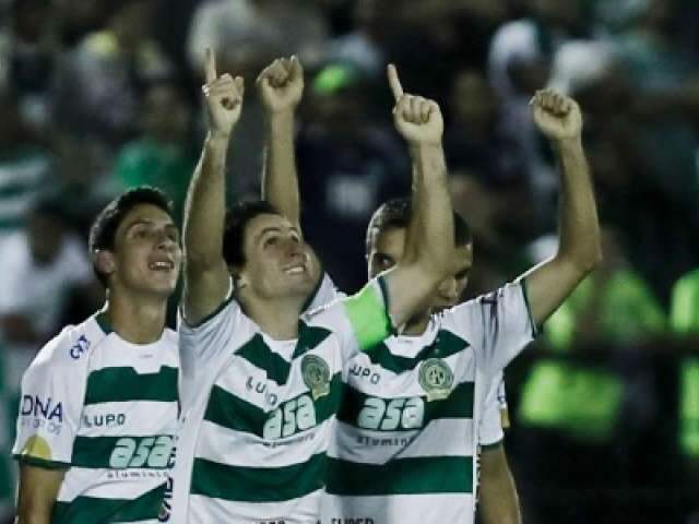  Guarani vence Palmeiras por 3 a 2 e enfrenta Ponte Preta na semifinal