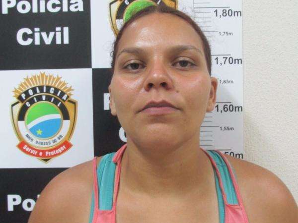 Nora de l&iacute;der do PCC na Capital &eacute; presa em casa por tr&aacute;fico de drogas