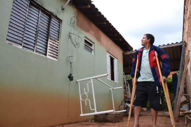  Campo Grande foi atingida por 1,6 mil raios s&oacute; durante temporal de s&aacute;bado