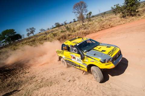 Chegada triunfal em Bonito: Rally consagra campeões em prova histórica