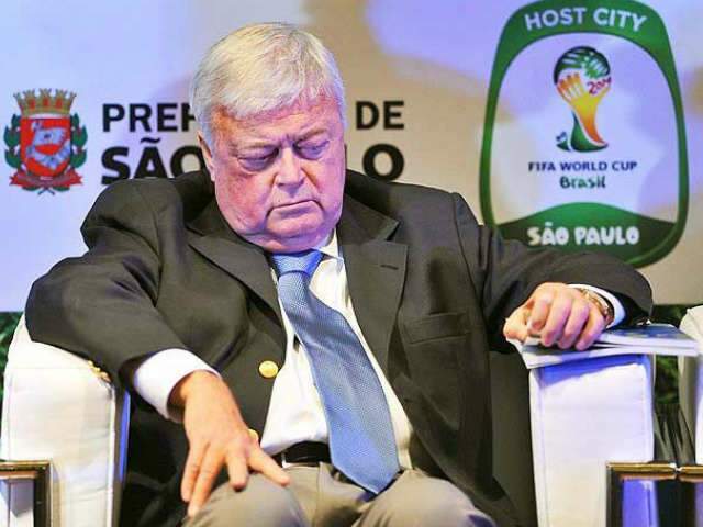  Ap&oacute;s 23 anos, Ricardo Teixeira renuncia comando da CBF
