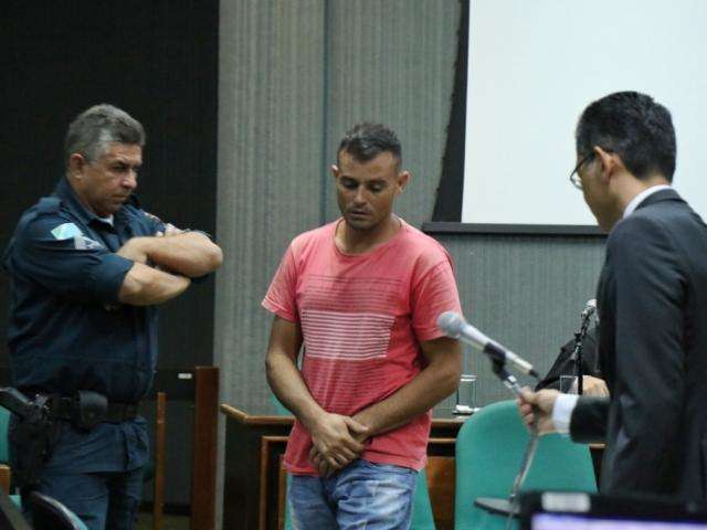 R&eacute;u nega crime, mas &eacute; condenado a 16 anos por assassinato de Jenenffer