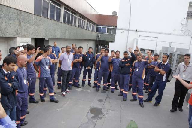 Ap&oacute;s morte, funcion&aacute;rios da GVT fazem protesto por seguran&ccedil;a