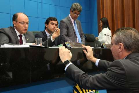 Impasse em Brasília não interfere em reforma de MS, avaliam deputados