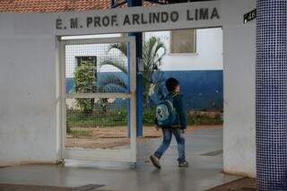 Na escola Arlindo Lima, dia foi de aula normal. (Foto: Marcos Ermínio)