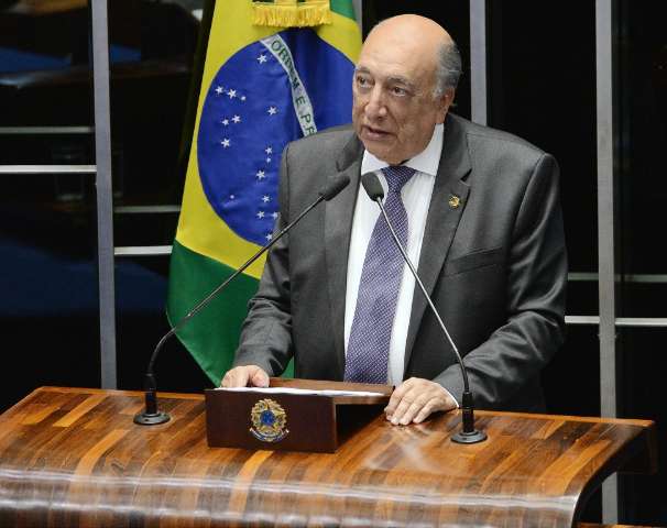 Chaves defende seguran&ccedil;a jur&iacute;dica para militares em a&ccedil;&atilde;o de garantia da ordem