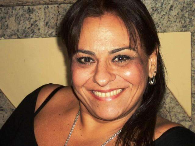 Professora de 50 anos sofre AVC em academia e morre no hospital