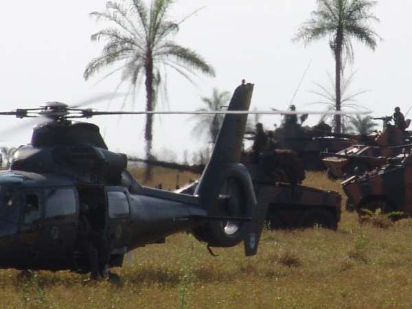 Ex&eacute;rcito e PF preparam implos&atilde;o de pista clandestina em assentamento