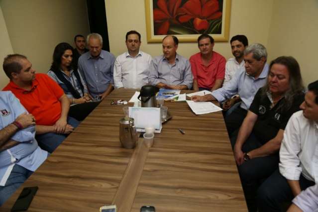 PMDB j&aacute; conta com 45 pr&eacute;-candidatos a prefeito em MS, diz Mochi