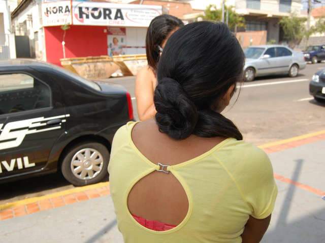  M&atilde;e sabia que adolescente era estuprada pelo padrasto, diz filha