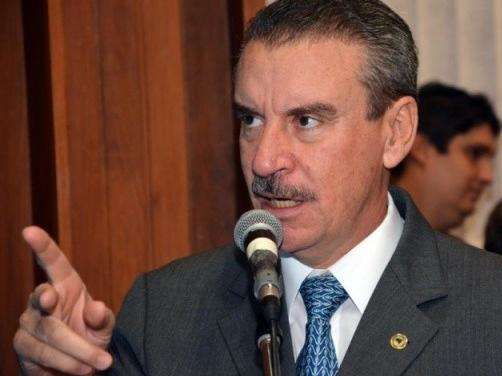 Comiss&atilde;o estuda maneira de governo manter ICMS do diesel em 12%