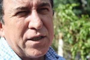 Envolvido em esc&acirc;ndalo, ex-deputado &eacute; destitu&iacute;do da presid&ecirc;ncia do PR