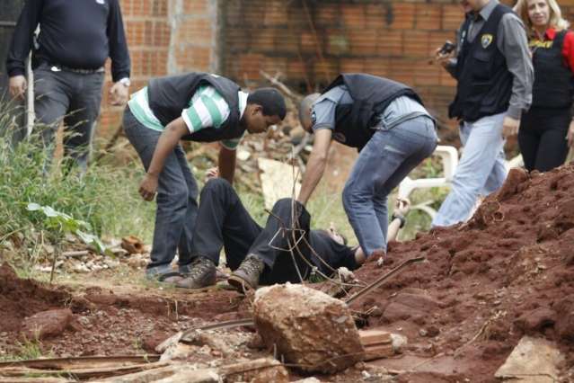 Em reconstitui&ccedil;&atilde;o, assassinos demonstraram paix&atilde;o por Golf